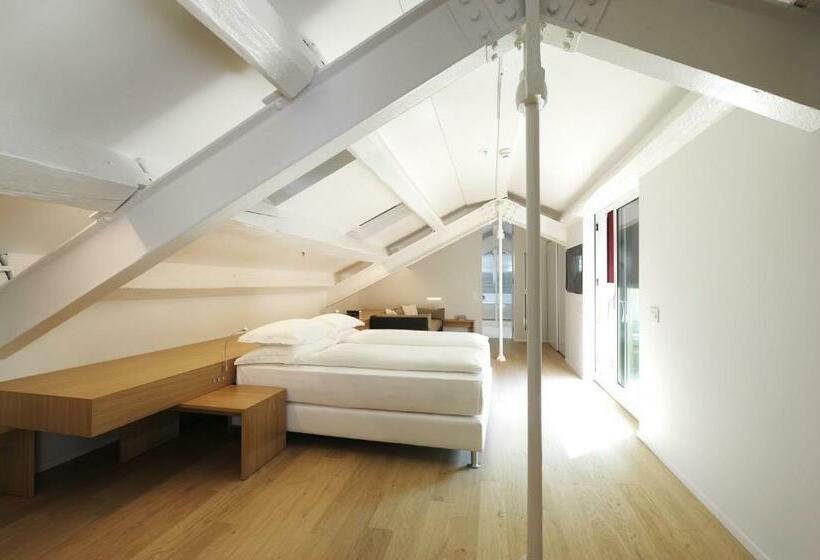 سوییت سوپریور, I Portici Hotel Bologna