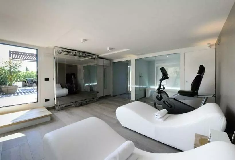 سوییت, I Portici Hotel Bologna
