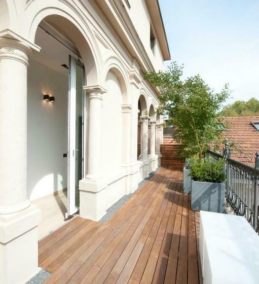 سوییت, I Portici Hotel Bologna