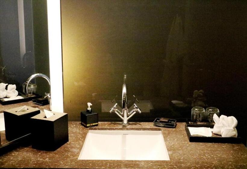 Quarto Premium, Jc Kevin Sathorn Bangkok