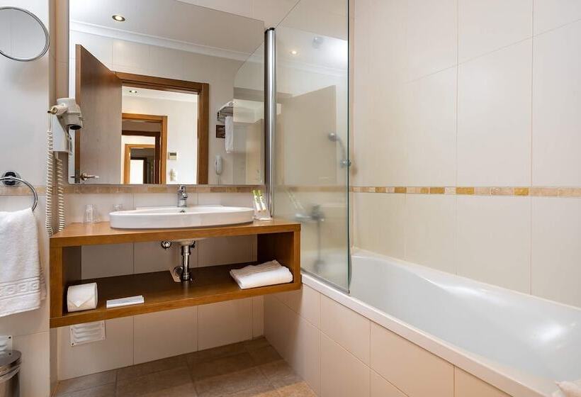 סוויטה משפחתית, Montado  & Golf Resort