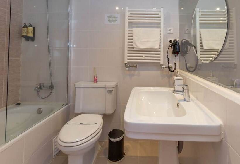 스탠다드 트리플 룸, Quinta Das Murtas B&b