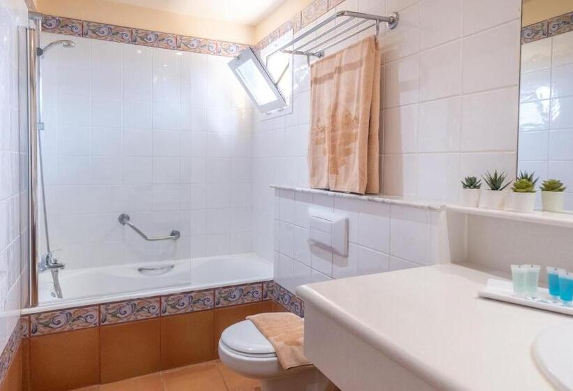 ファミリールーム, Royal Suite