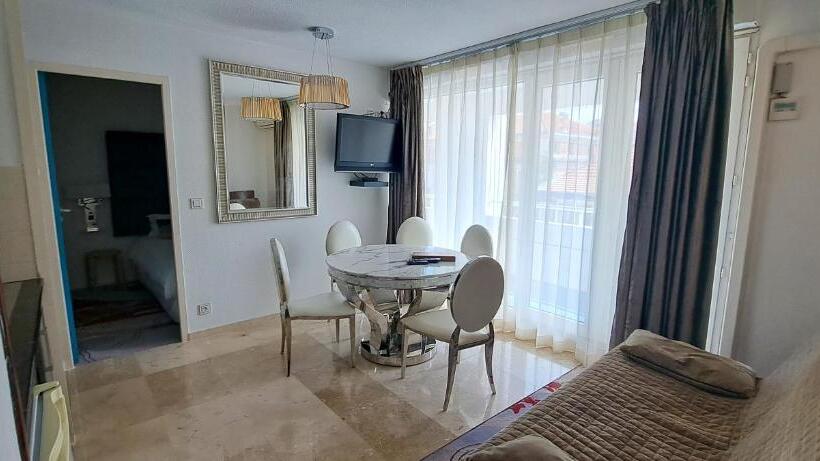 آپارتمان 2 خوابه, Appart Hôtel Le Trianon