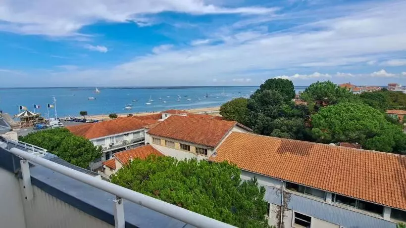استودیوی استاندارد با چشمانداز دریا, Appart Hôtel Le Trianon