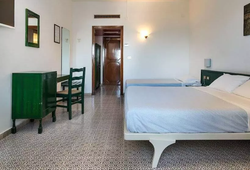 اتاق استاندارد سه نفره, Saracen Sands Hotel & Congress Centre Palermo