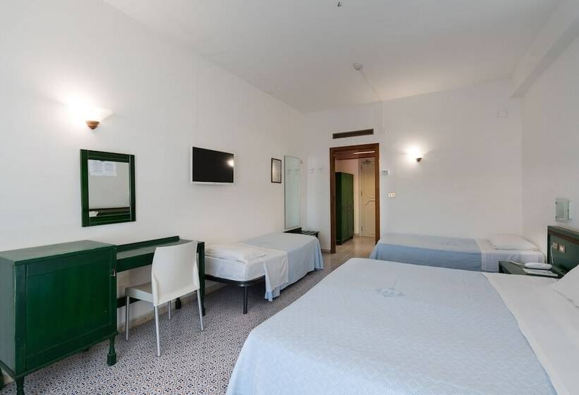 Четырехместный Номер Стандарт, Saracen Sands Hotel & Congress Centre   Palermo