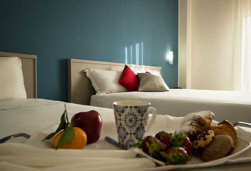 三人经典房间, Saracen Sands Hotel & Congress Centre Palermo