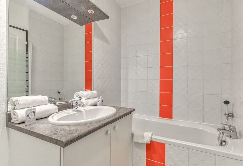 Студио Стандарт Вид на Парк, Residence Le Fonsérane   Vacancéole