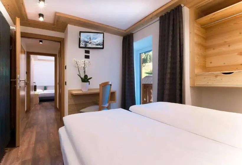 اتاق خانوادگی, B&b Marilena