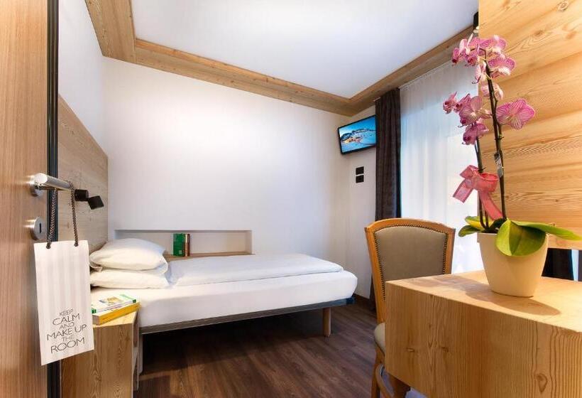 Семейный Номер, B&b Marilena