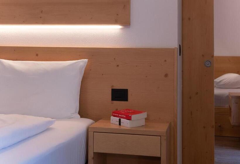 Семейный Номер Вид на Горы, B&b Marilena