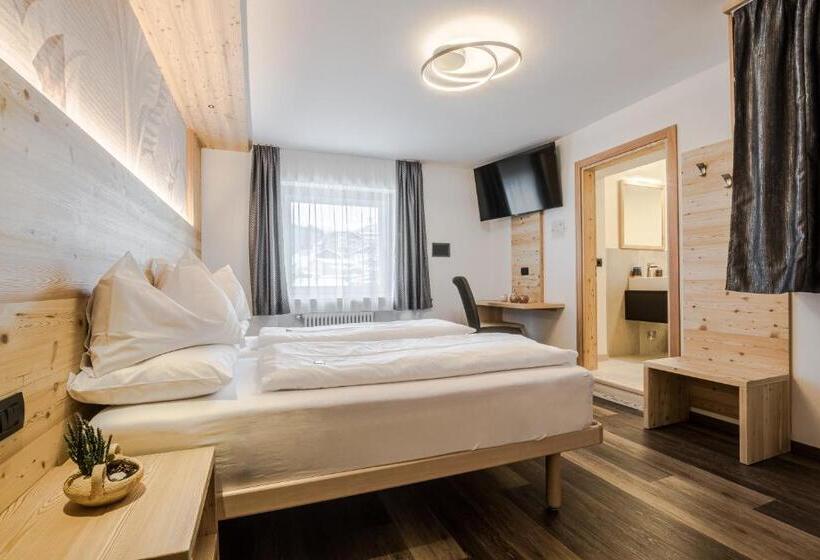 Номер Стандарт Вид на Горы, B&b Marilena