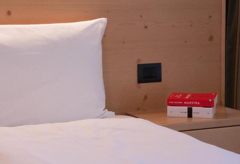 Семейный Номер Вид на Горы, B&b Marilena