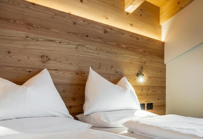 Семейный Номер, B&b Marilena
