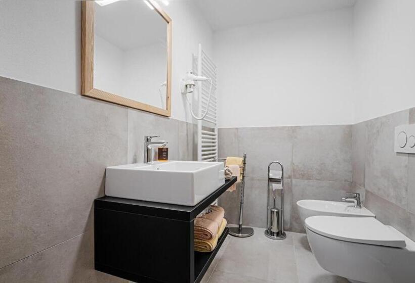 Номер Стандарт Вид на Горы, B&b Marilena