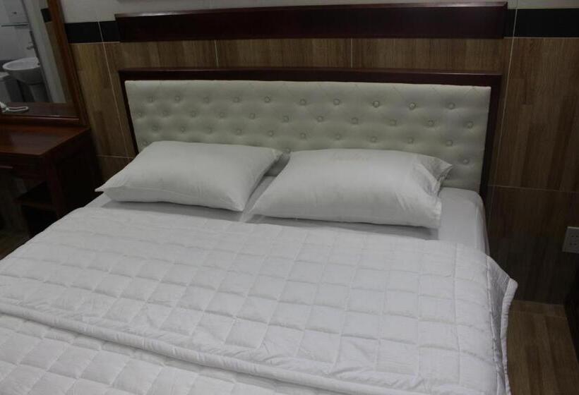 اتاق لوکس, Mtt