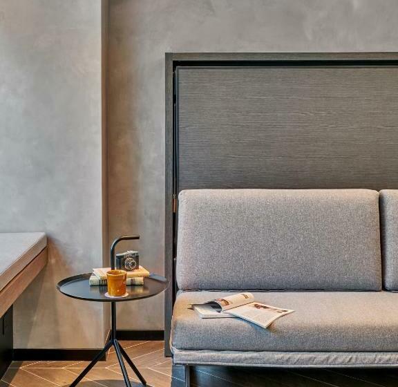 اتاق استاندارد, The Arca