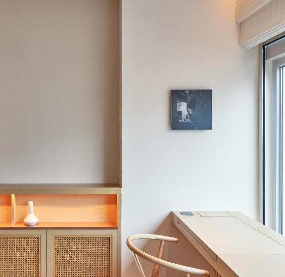 اتاق استاندارد, The Arca