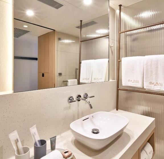 اتاق استاندارد, The Arca