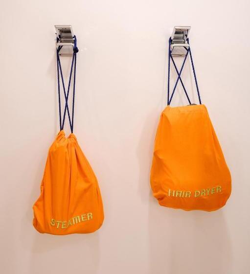 غرفة قياسية رباعية, The Gallatin