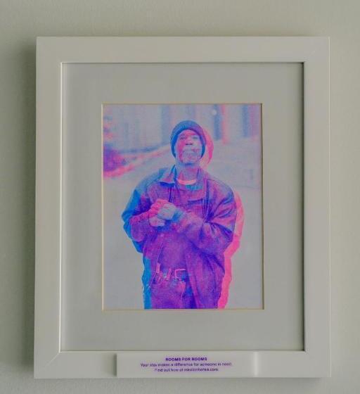 غرفة قياسية, The Gallatin