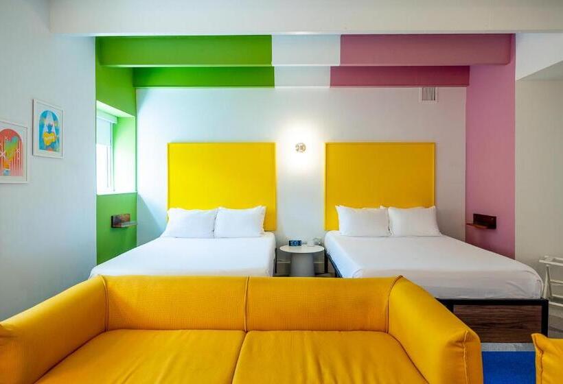 جناح, The Gallatin