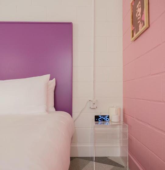 غرفة إقتصادية, The Gallatin