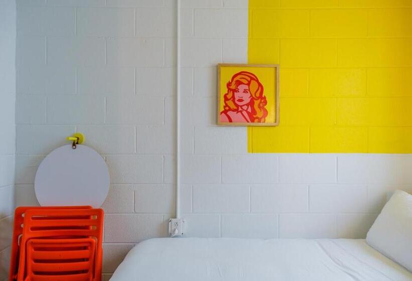 Quarto Economy, The Gallatin