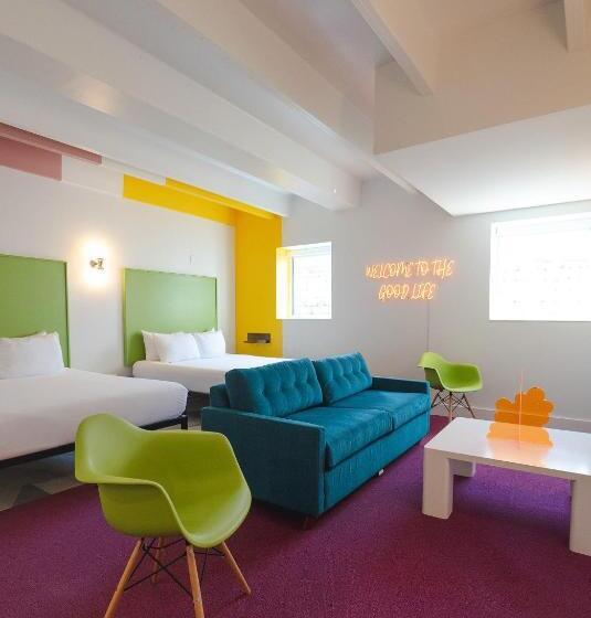 جناح, The Gallatin