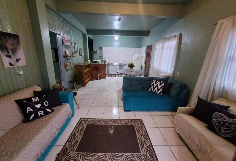 베이직 3인 룸, Itaimbezinho Hostel Santa Catarina