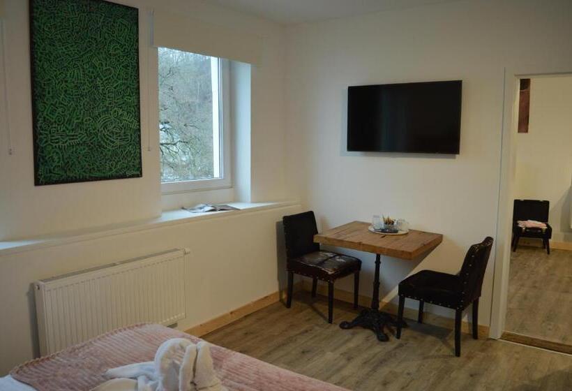 스탠다드 룸, Luxury Spa Hotel   Francofolies