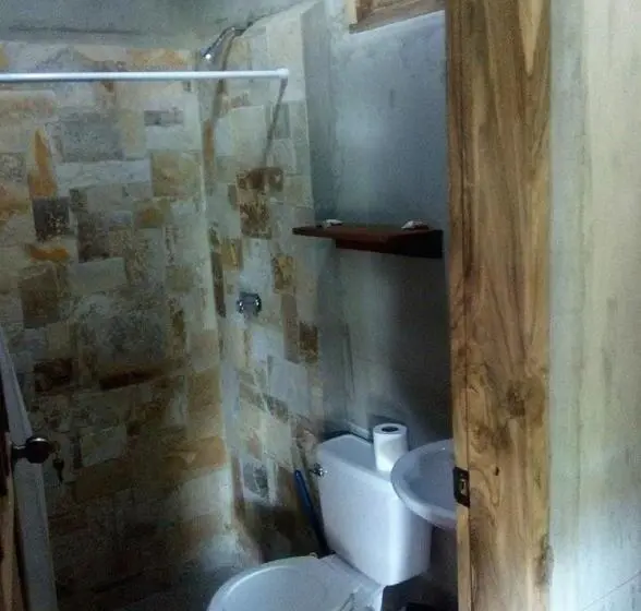 تختخواب در اتاق مشترک, Ruamoko Hostel