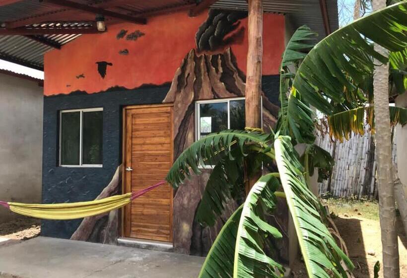 بانگلوی استاندارد, Ruamoko Hostel