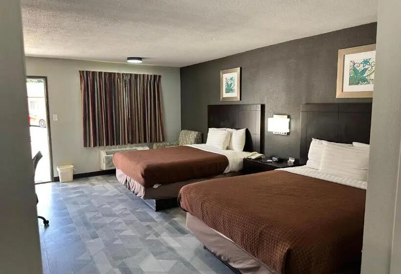 デラックスルーム, Freer Executive Inn And Studios