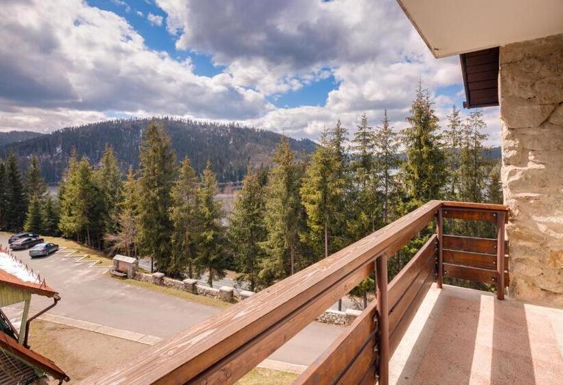 1 Bedroom Apartment Lake View, Bianca