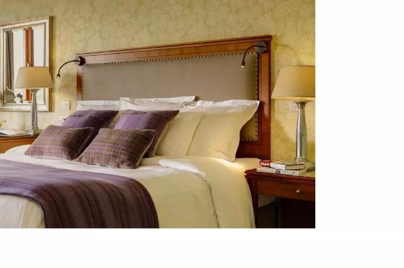 キングサイズベッドのデラックスルーム, Druids Glen Resort