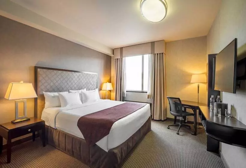 Standard-huone King-vuode, Acclaim Hotel By Clique