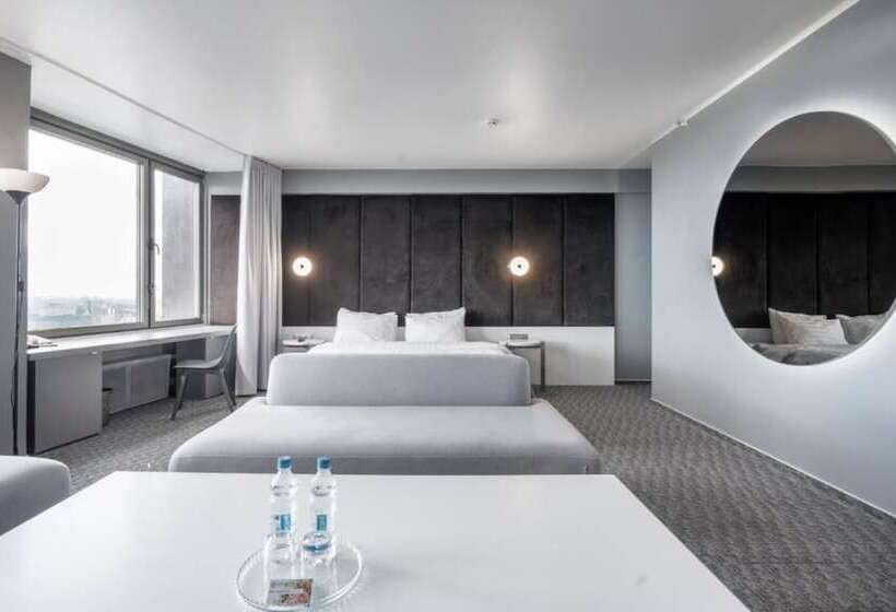 スタンダードスタジオ, Astrus Moscow City