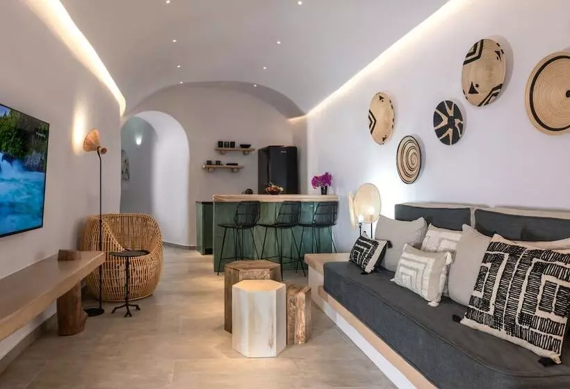 プール付き１ベッドルームヴィラ, Athermi Suites  Adults Only