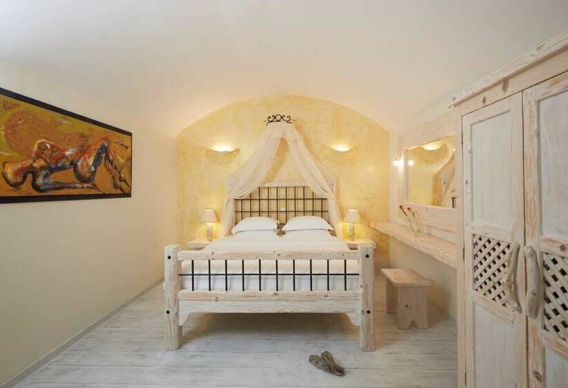 Suite con Piscina, Athermi Suites  Adults Only