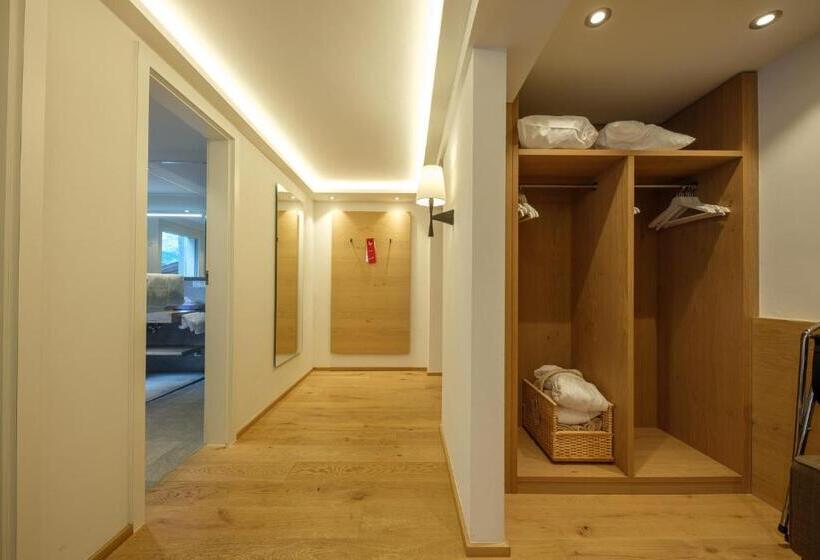 景色の見えるスイートルーム, Bella Vista Zermatt