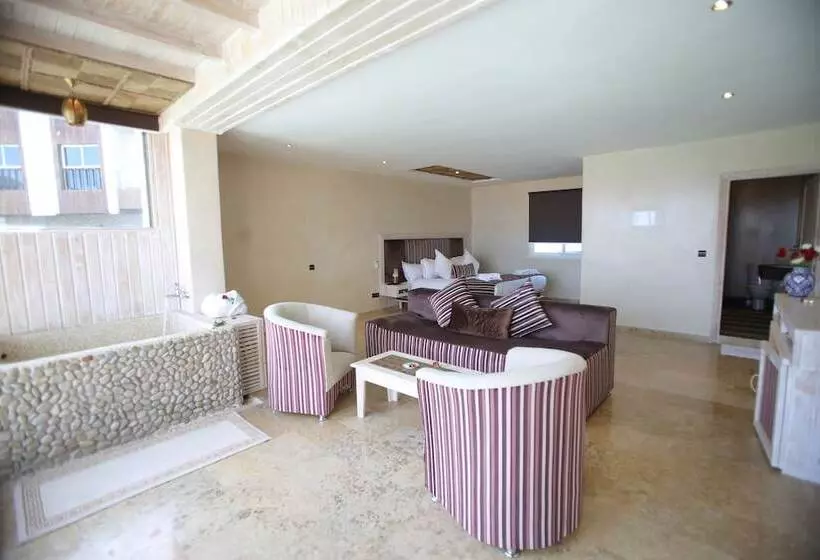 シャレー1寝室, Chateau Eden El Rouh