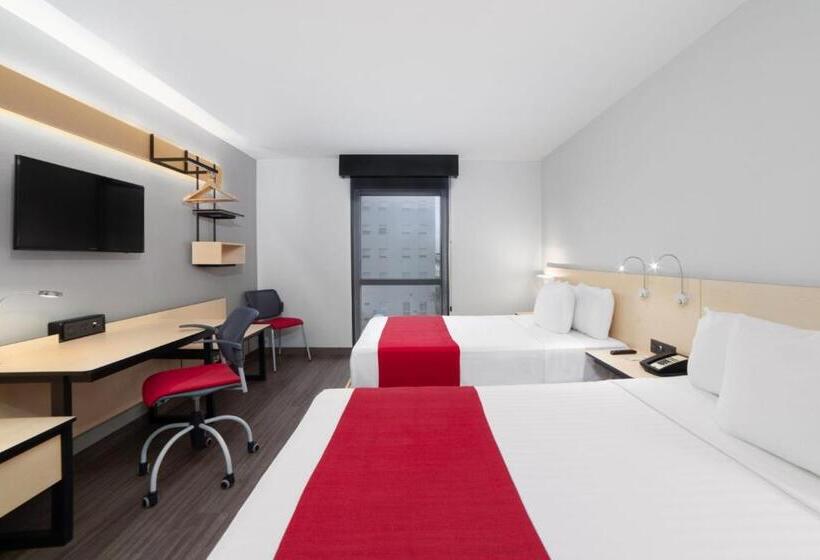 ２ダブルベッドのスタンダードルーム, City Express By Marriott Silao Aeropuerto