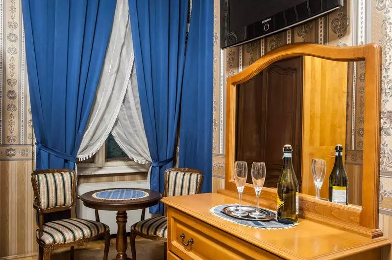 اتاق استاندارد, Cotton House Hotel Budapest