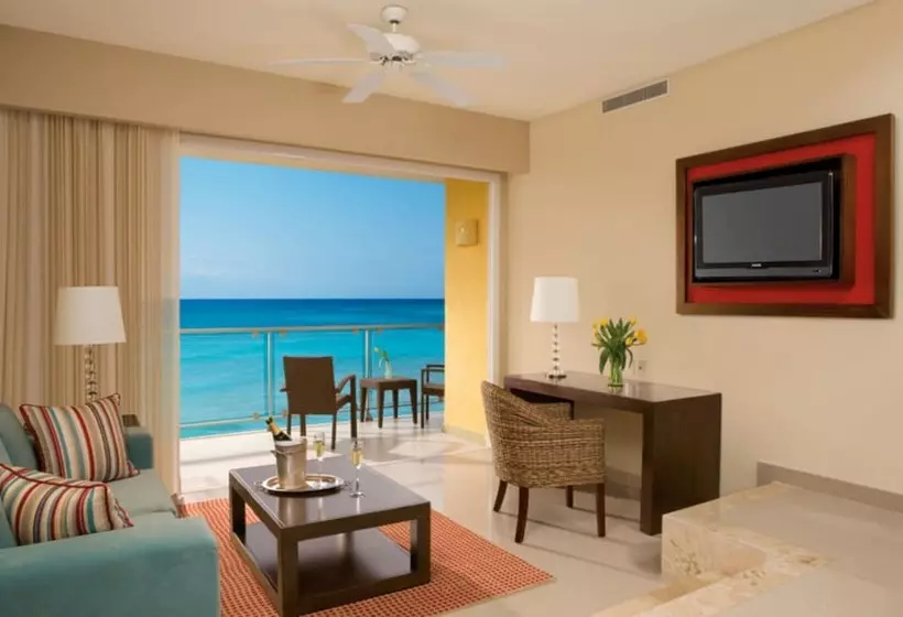 オーシャンビュージュニアスイート, Dreams Jade Resort & Spa  All Inclusive