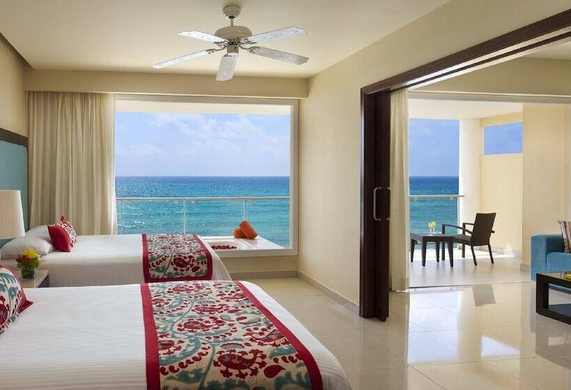 Suite Club met uitzicht op zee, Dreams Jade Resort & Spa  All Inclusive