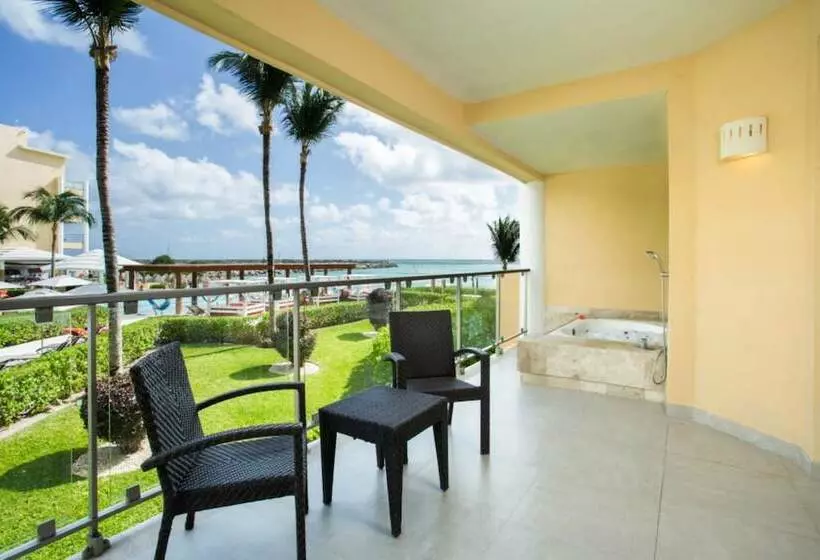 クラブスイート, Dreams Jade Resort & Spa  All Inclusive