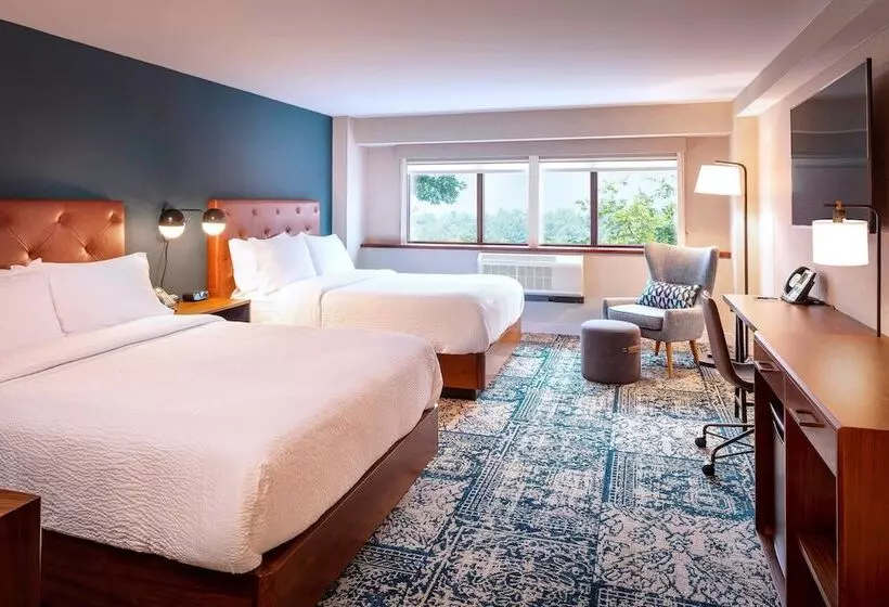 اتاق لوکس, Four Points By Sheraton Norwood Conference Center