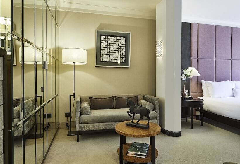 سوییت اجرایی, Hippodrome Hotel Condesa